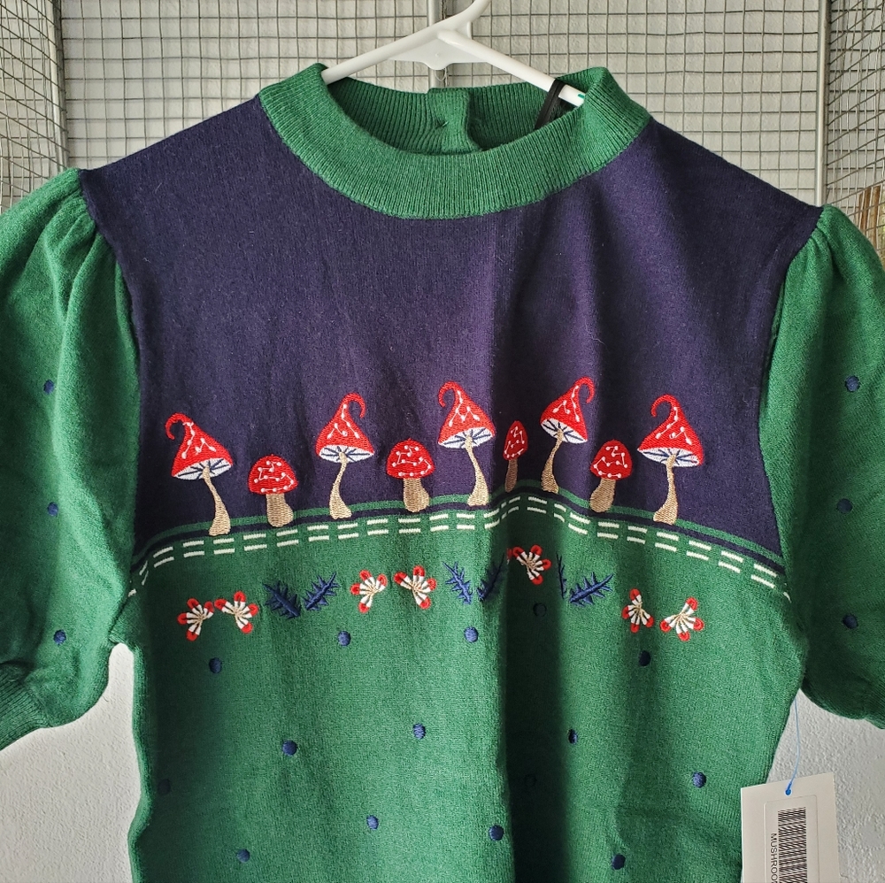 Unique Vintage Mushroom Top